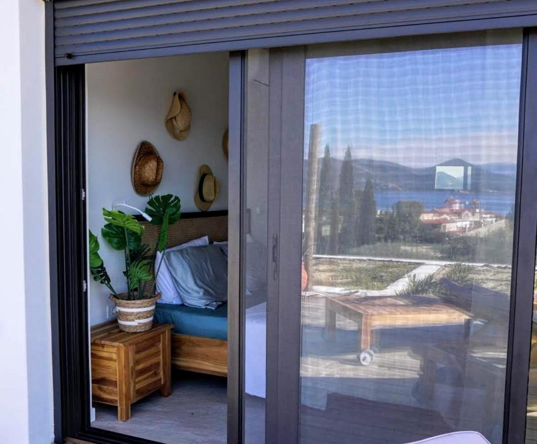 Villa Karma Paleros المظهر الخارجي الصورة